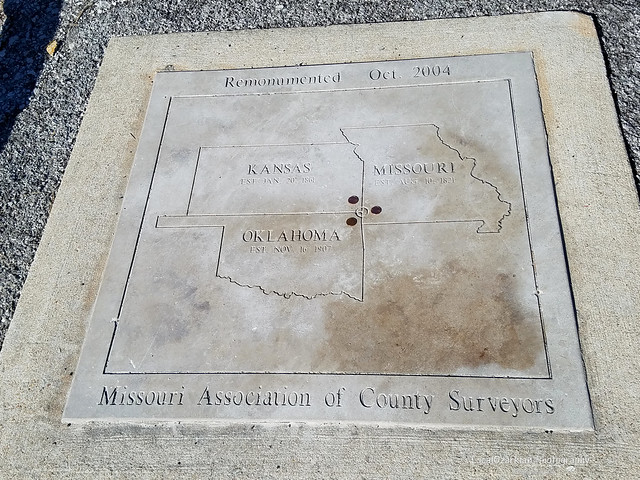 Official Tri-State Marker - Kansas - Missouri - Oklahoma