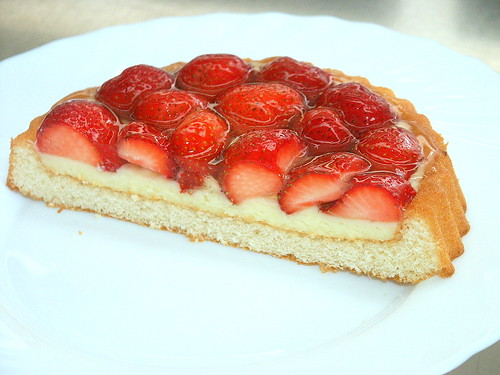 Erdbeertörtchen mit Vanillecreme | Einfach..... L E C K E R … | Flickr