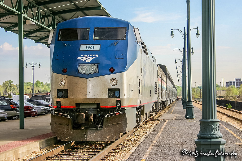 AMTK 90 | GE P42DC | Memphis Central Station | An unusual si… | Flickr