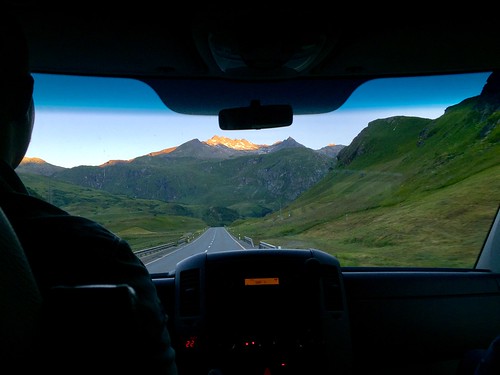 trip car mountain ranges graubunden switzerland europe sunrise green