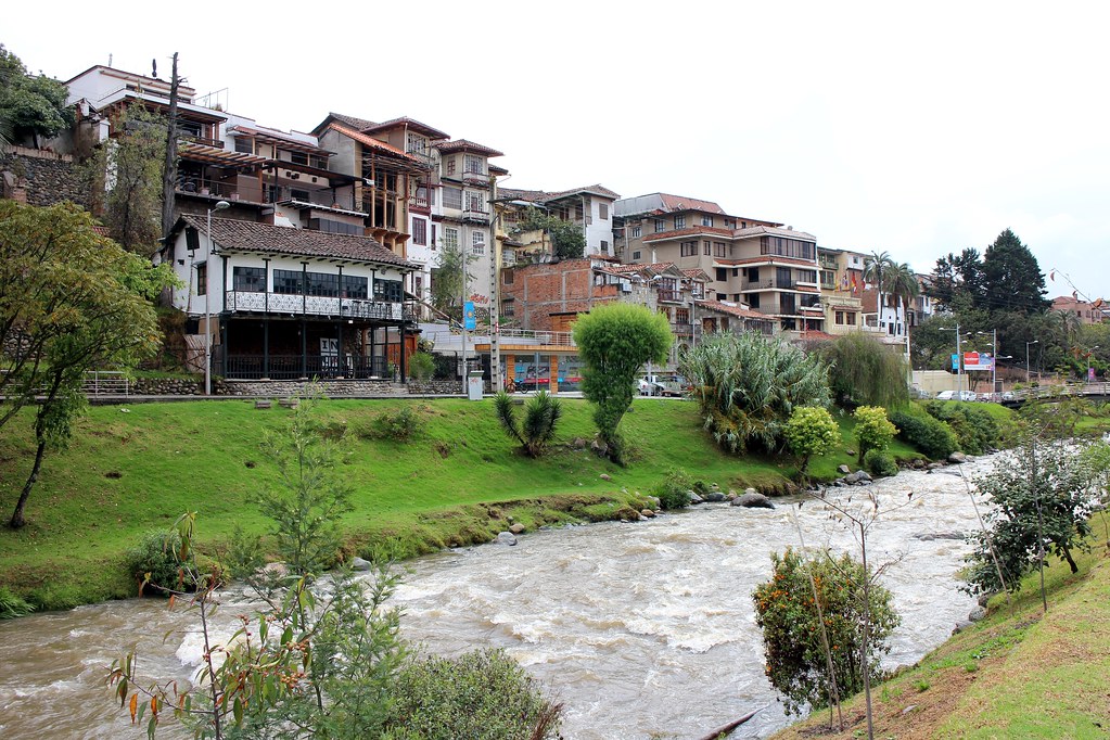 Novia Erradicar inestable El Barranco del Río Tomebamba, Cuenca, Ecuador | The Tomebam… | Flickr