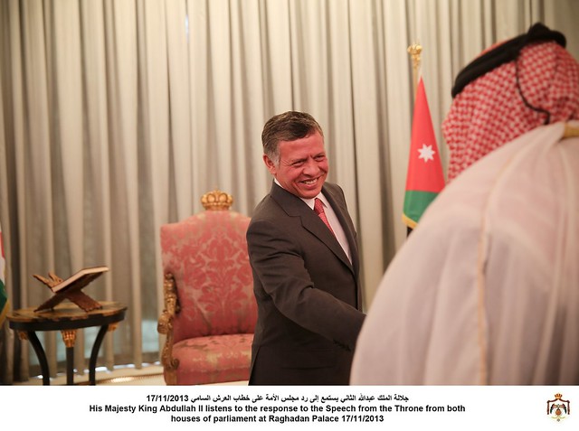 جلالة الملك عبدالله الثاني يستمع إلى رد مجلس الأمة على خطاب العرش السامي