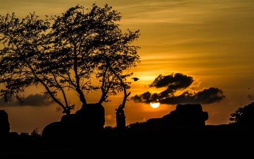 sunset silhouette day cloudy tamilnadu goldenhour mahabalipurum