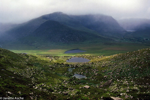 travel ireland cloud film 35mm europe 1988 lakes slide hills fujifilm scannedslide dinglepeninsula connorpass cokerry fujihdmcamera