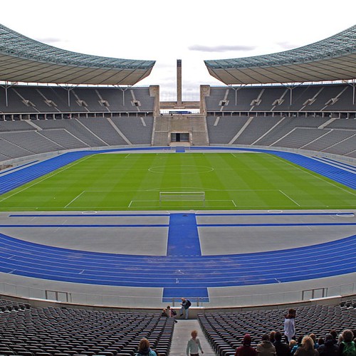 #uefa #champions #league #final #2015 .. Final de la #liga de #campeones en #berlin .. #finale im #olympiastadion *** #fussball #football #soccer #sport #europe #germany #deutschland #chilenus #canon #650d #canon650d #canon_camera #canon_photos #canon_off | by insta2641