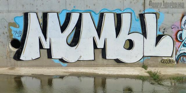 Mumbl