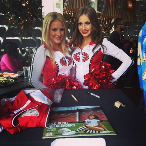 If you were @firestonepublichouse right now this is what you would find! #49ers #Cheerleaders #bigdaddysbloodymarymix #greatfood #goodtimes #instafun #NFL #football | by Big Daddy's Mix