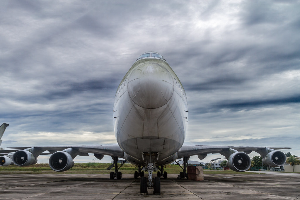 5U-ACG Logistic Air Boeing 747SR-146B