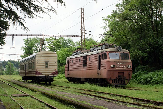 Georgian Railways: 4E10-622, Tskaltubo. 21.05.2014.