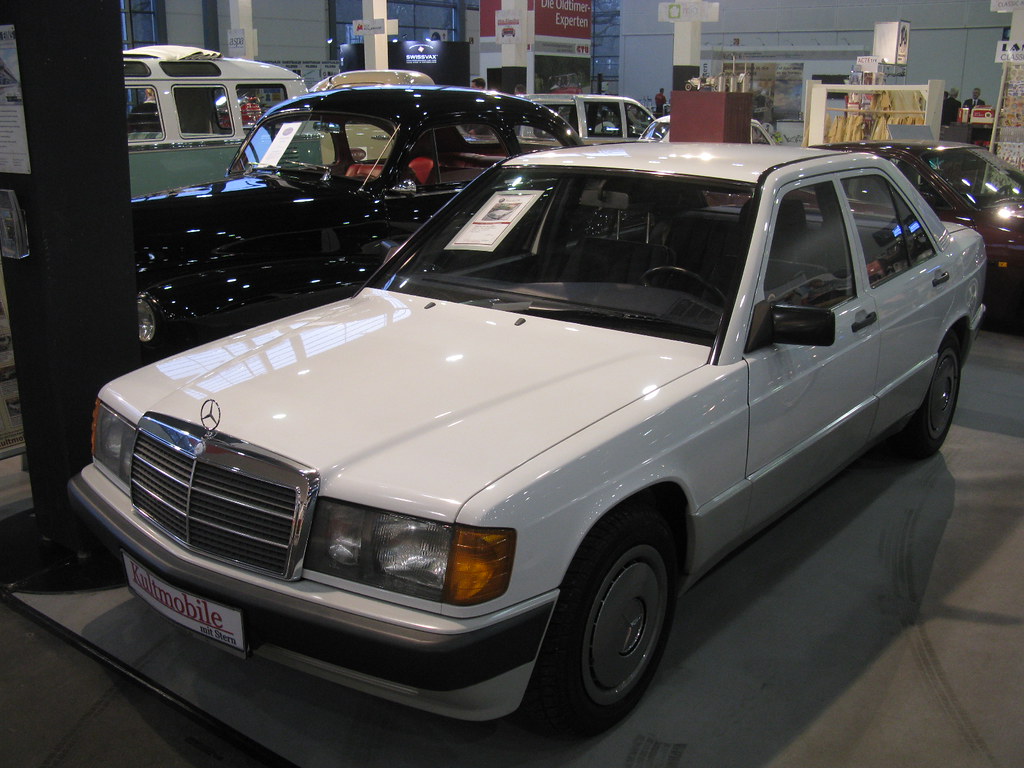 Image of Mercedes-Benz 190 W201