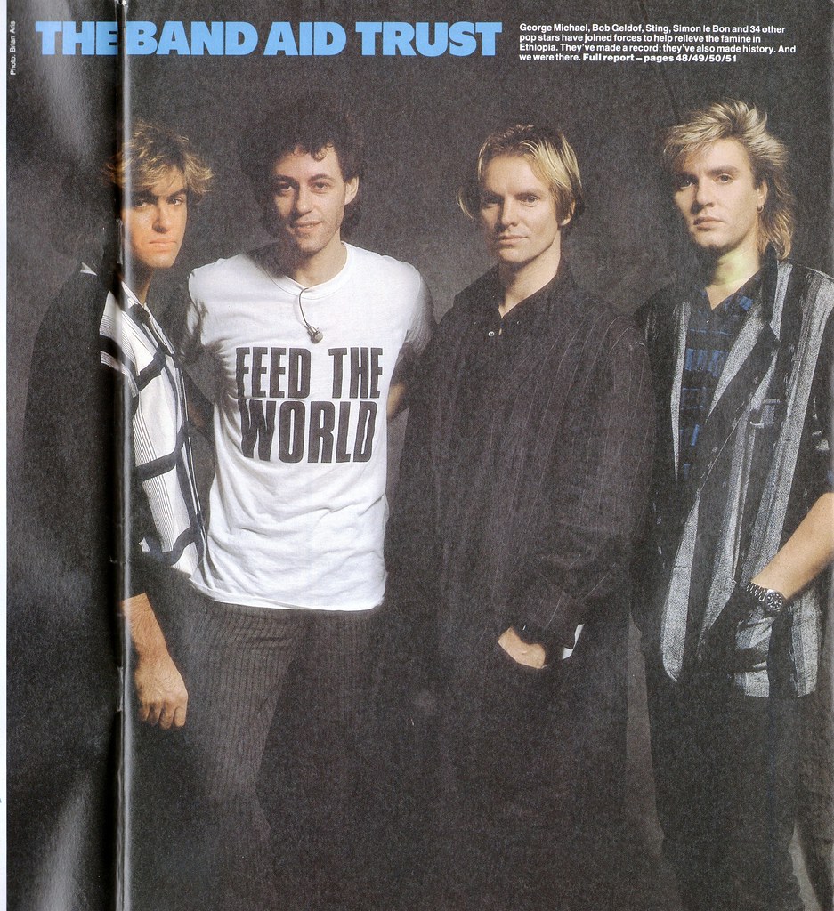 Smash Hits, December 06, 1984 - p.03