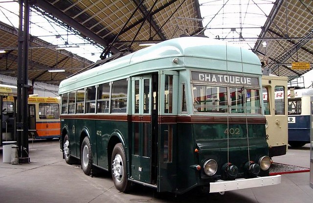 Liege Brossel & D'Heure reversible trolleybus No. 402