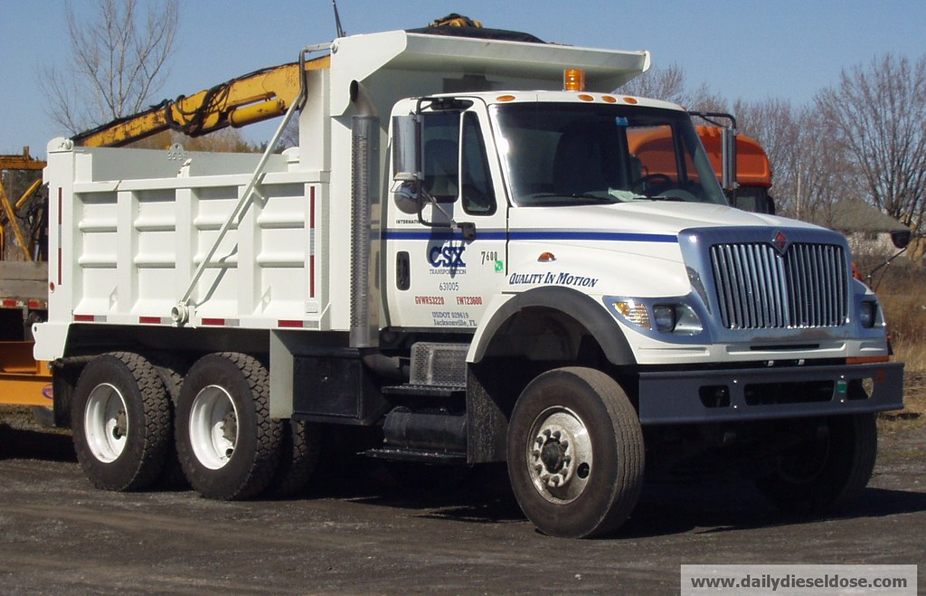 CSX International 7600 Dump Truck | I believe I shot this ph… | Flickr