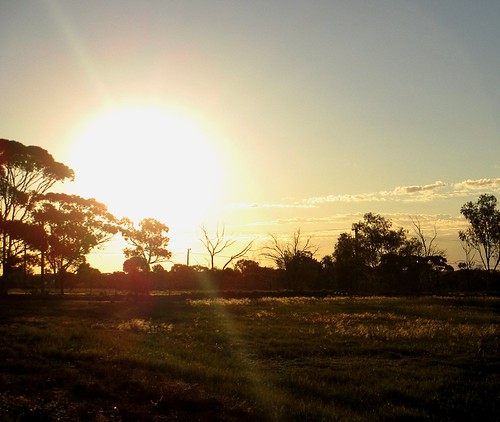 sunset sport football australia footballfield westernaustralia oval merredin