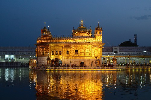 india religious temple golden sikhs pilgrimage amritsar goldentemple panjab