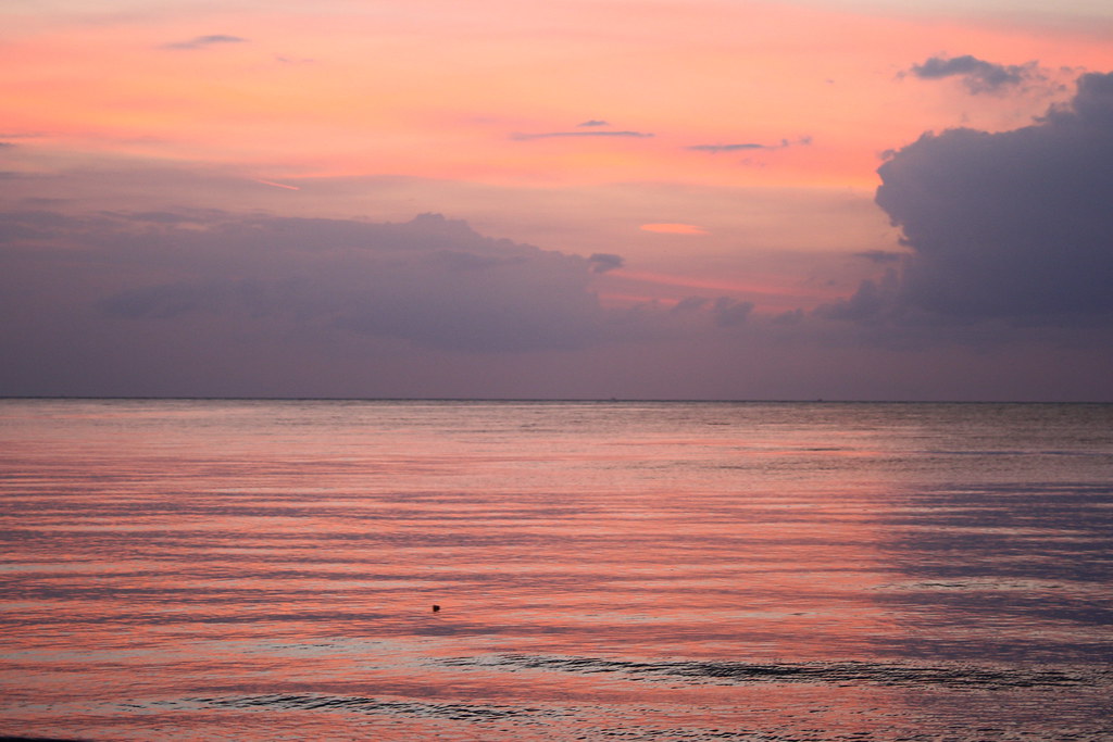 sunset on Lovina beach | Bali, June 2011 | luluandisabelle | Flickr