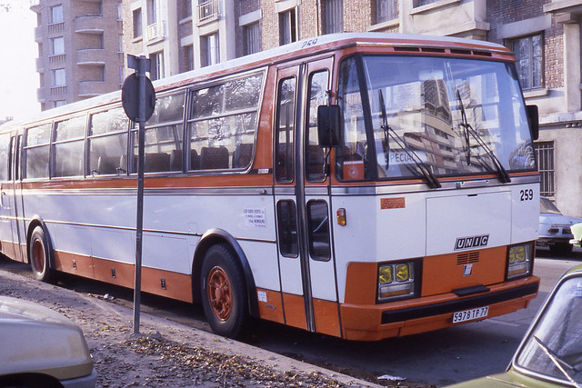JHM-1978-1981 - France, Paris, autocar UNIC