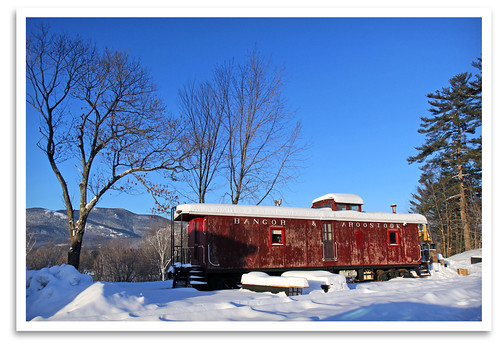 winter yard newengland nh caboose rollingstock northconway conwayscenicrailroad steaminthesnow massachusettsbayrailroadenthusiasts
