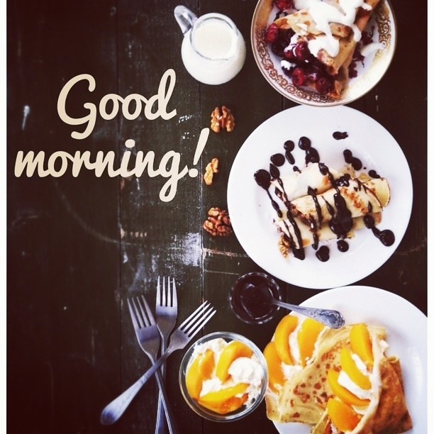 Доброе солнечное утро! #vscocam #vsco #morning #breakfast #creps #desert #food #foodphoto #stillife