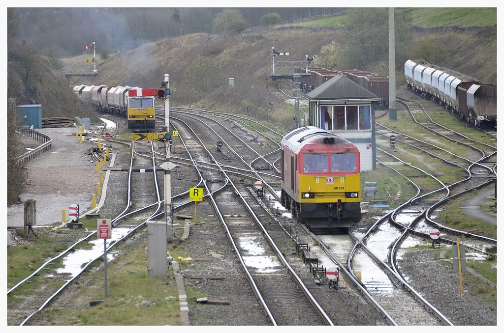 60099/100 | Class 60 60100 and 60099 seen at Peak Forest | Kevin ...