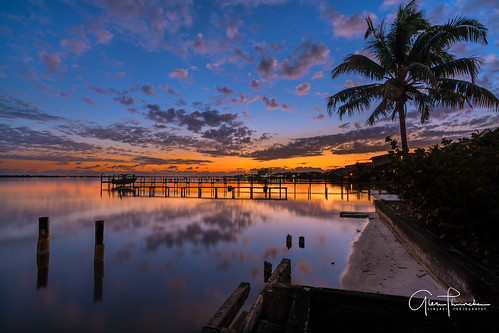 sony a7r2 sonya7r2 ilce7rm2 zeissfe1635mmf4zaoss fx fullframe scenic landscape waterscape nature outdoors sky clouds colors shadows silhouettes reflections sunrise stuart florida southeastflorida martincounty