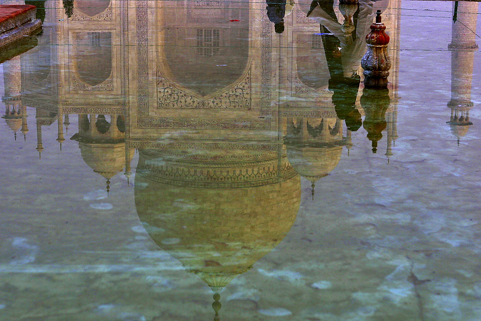 TAJ MAHAL REFLEJADO | Y es que el Taj Mahal es eso: poesía h… | Flickr