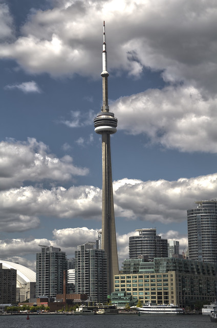 CN TOWER - TORONTO - CANADA - HDR