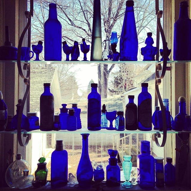 Gigi's #BlueBottle collection began as a child, 80 yrs ago w her favorite #auntie