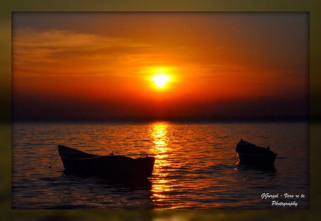 SUNSET / POR DO SOL e REFLEXO na Praia da Bica, Ilha do Governador - Rio de Janeiro / Brasil.