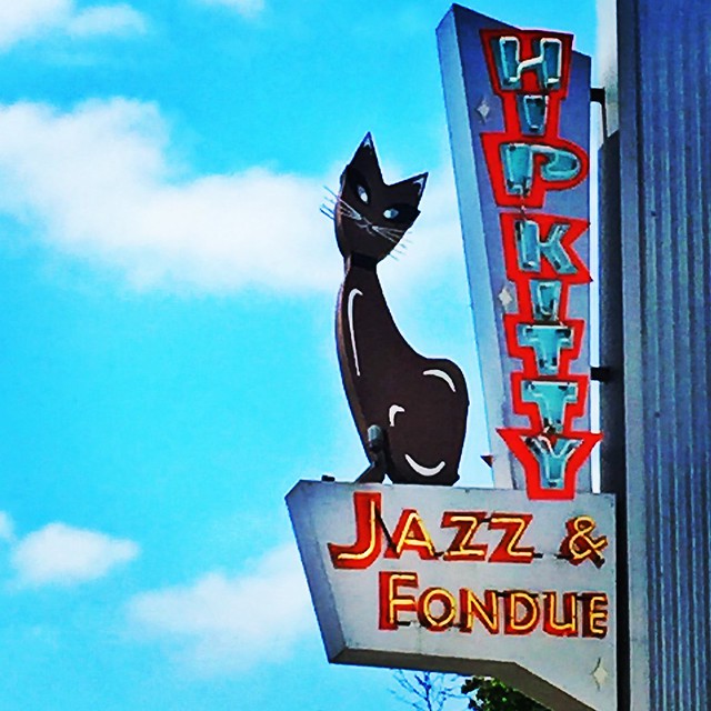 hip kitty jazz & fondue