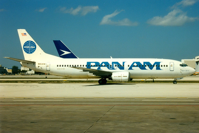 Pan American Airways | Boeing 737-400 | N403KW | Miami International