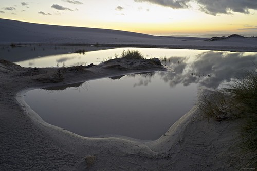 reflection beach sunrise landscape sand rocks shadows shoreline falsebay bettysbay manuallensnocpu