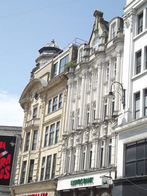 Lloyds Bank - Queen Street, Cardiff