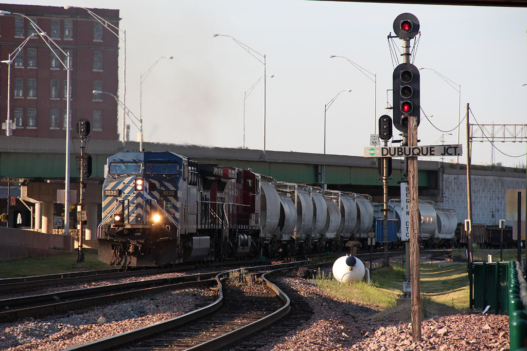 CEFX 1035 South | CEFX 1035 is in charge of today's edition … | Flickr