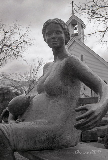 Motherhood Statue Klienburg Ontario GVarano 2017