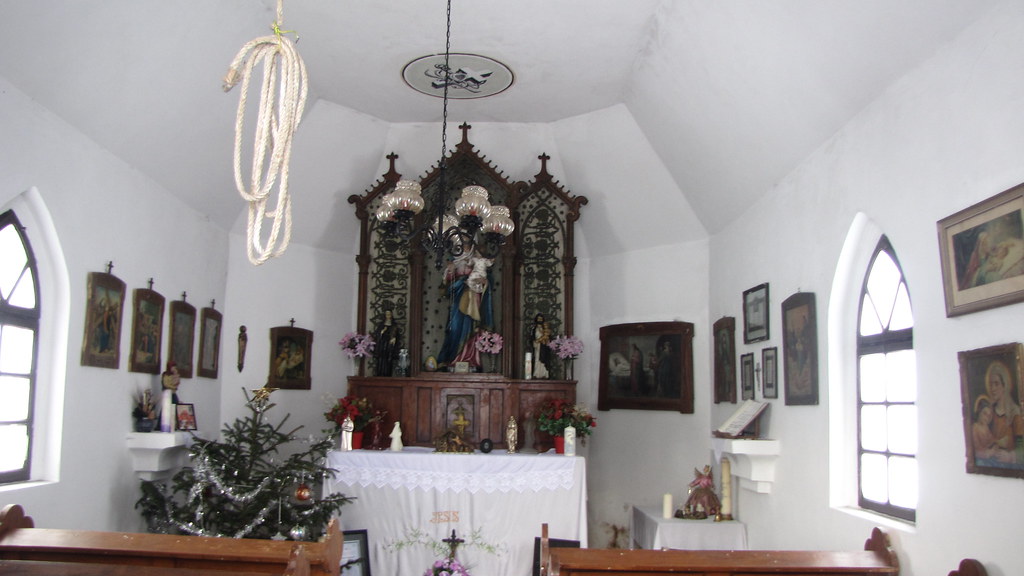 kaple Panny Marie Pomocnice křesťanů v Horních Nivách
