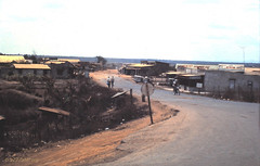 Pleiku 1970-72 - QL19 -  Ngã ba cầu số 3, từ đường Vạn Kiếp rẽ ra QL14 (trên đường từ dốc QĐ II đi vào thị xã PK