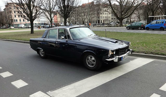 ab 1963 viertürige Limousine P6 von Rover Oranienplatz in 10999 Berlin-Kreuzberg