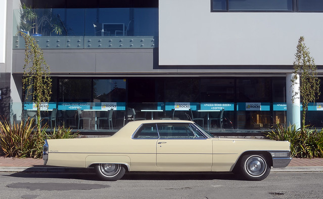 1965 Cadillac De Ville Coupe