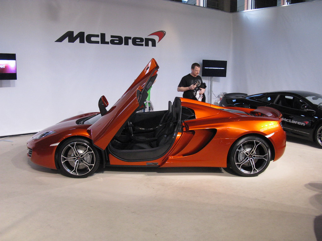 Image of McLaren MP4-12C Spider