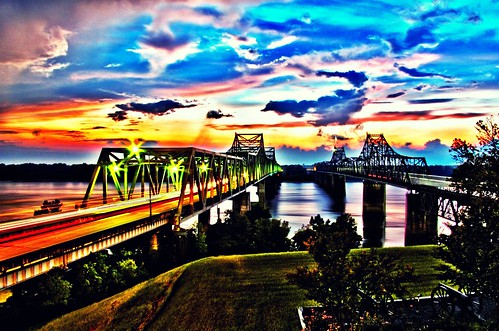 bridge light sunset water car night clouds train river mississippi photography lights photo track image steel picture pic photograph cannon mississippiriver existinglight steelbridge traintrack carlights hdr highdynamicrange vicksburg imagery trainbridge trainlight carlight trainlights mentalben