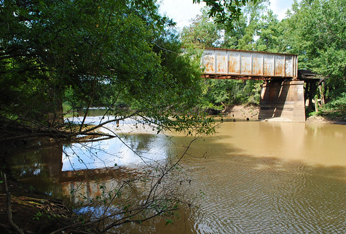 pony steel through girder railroad bridge union pacific company lufkin angelina river texas nacogdoches county united states north america