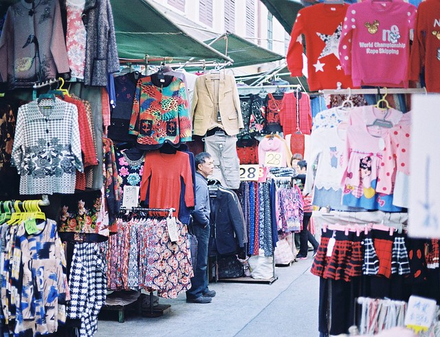 「 Film 」“clothing market”.