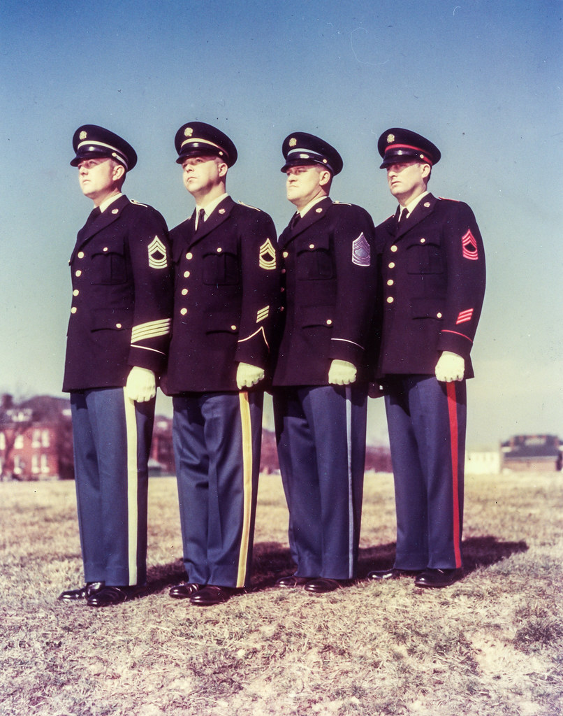 army dress uniform enlisted