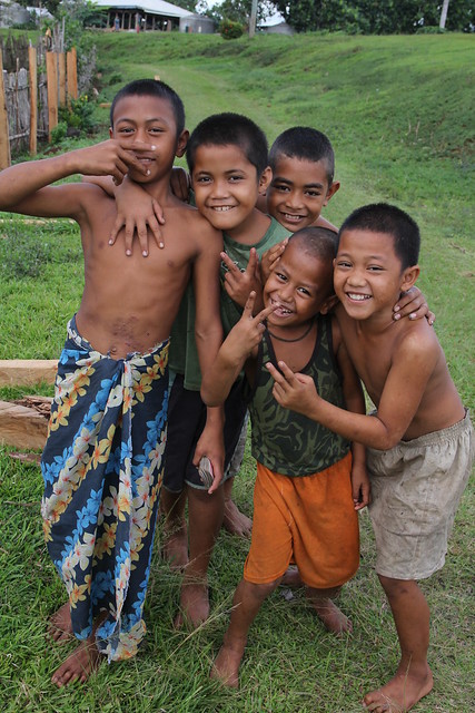 Boys at Mauga Village 0814 01 Savaii