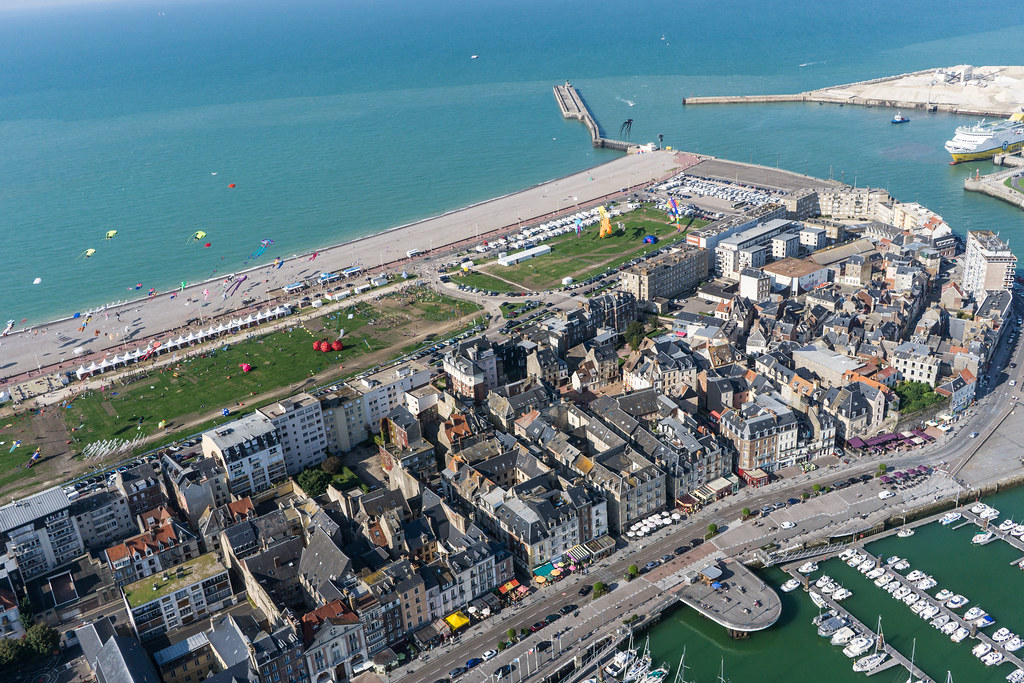 Dieppe Kite Festival from Above