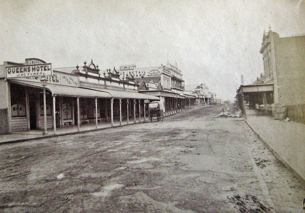 Street in Maryborough, Queensland - circa 1900