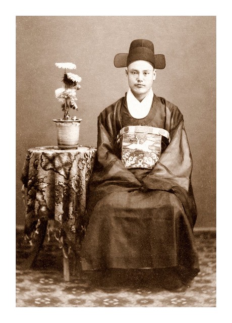 KOREAN CIVIL OFFICER - 1891