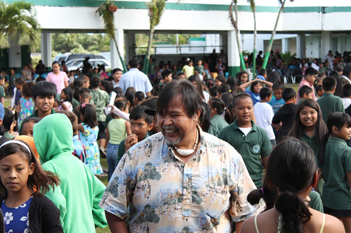 Sen. Ben at Finagayan Elementary School, 2012