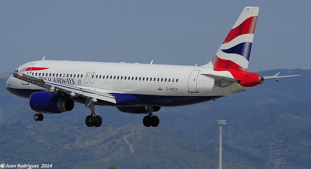 G-MEDK - British Airways - Airbus A320-232